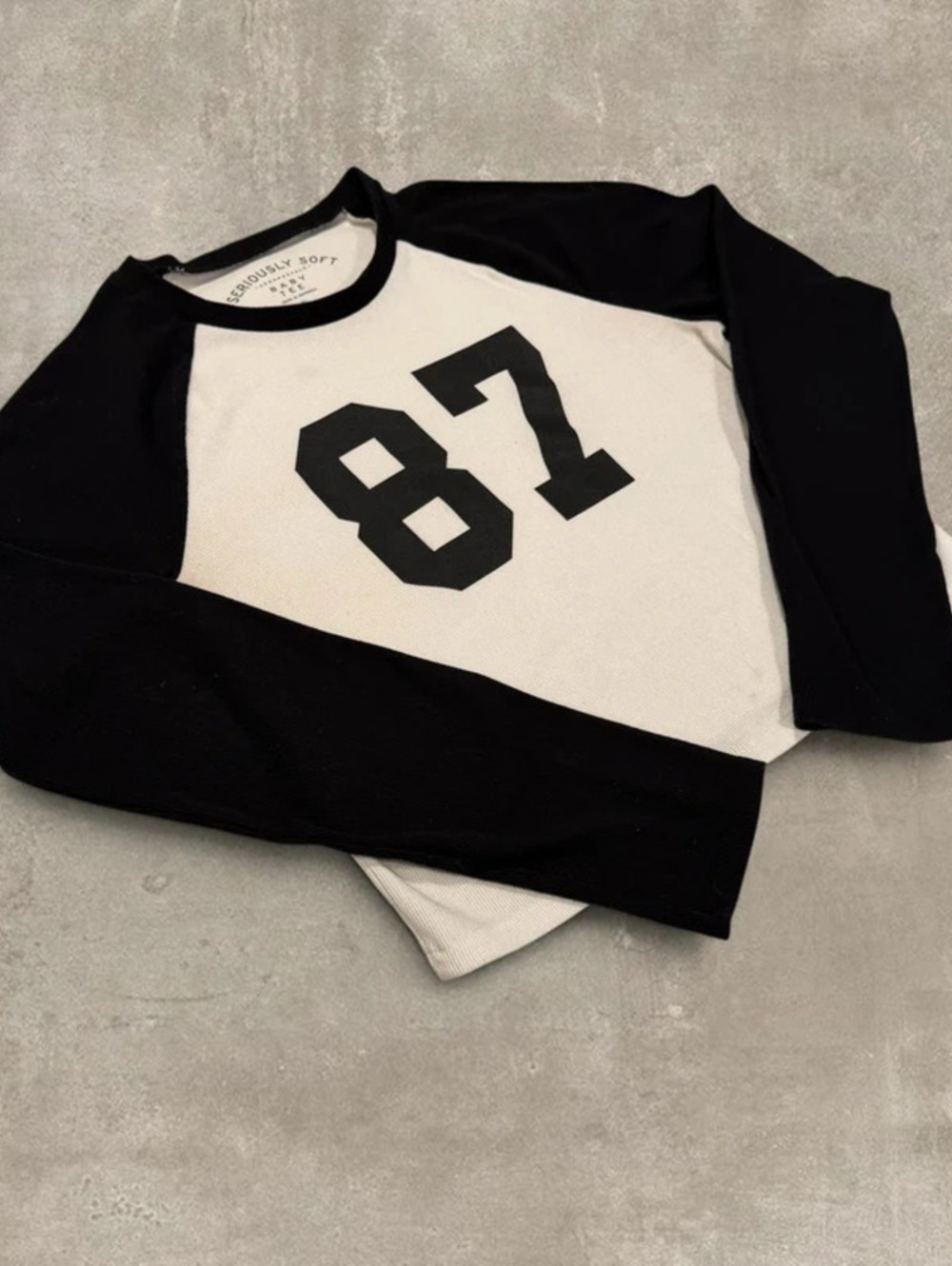 Aeropostale Womens XL Black White 87 Raglan Baby Tee